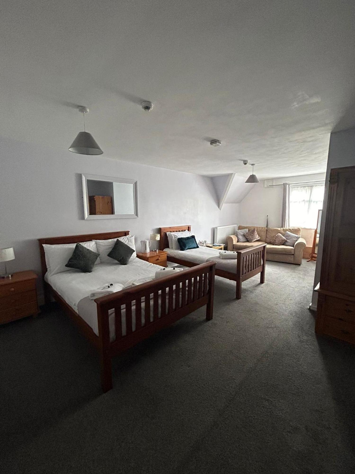 The Wheatley Hotel Doncaster Exteriör bild
