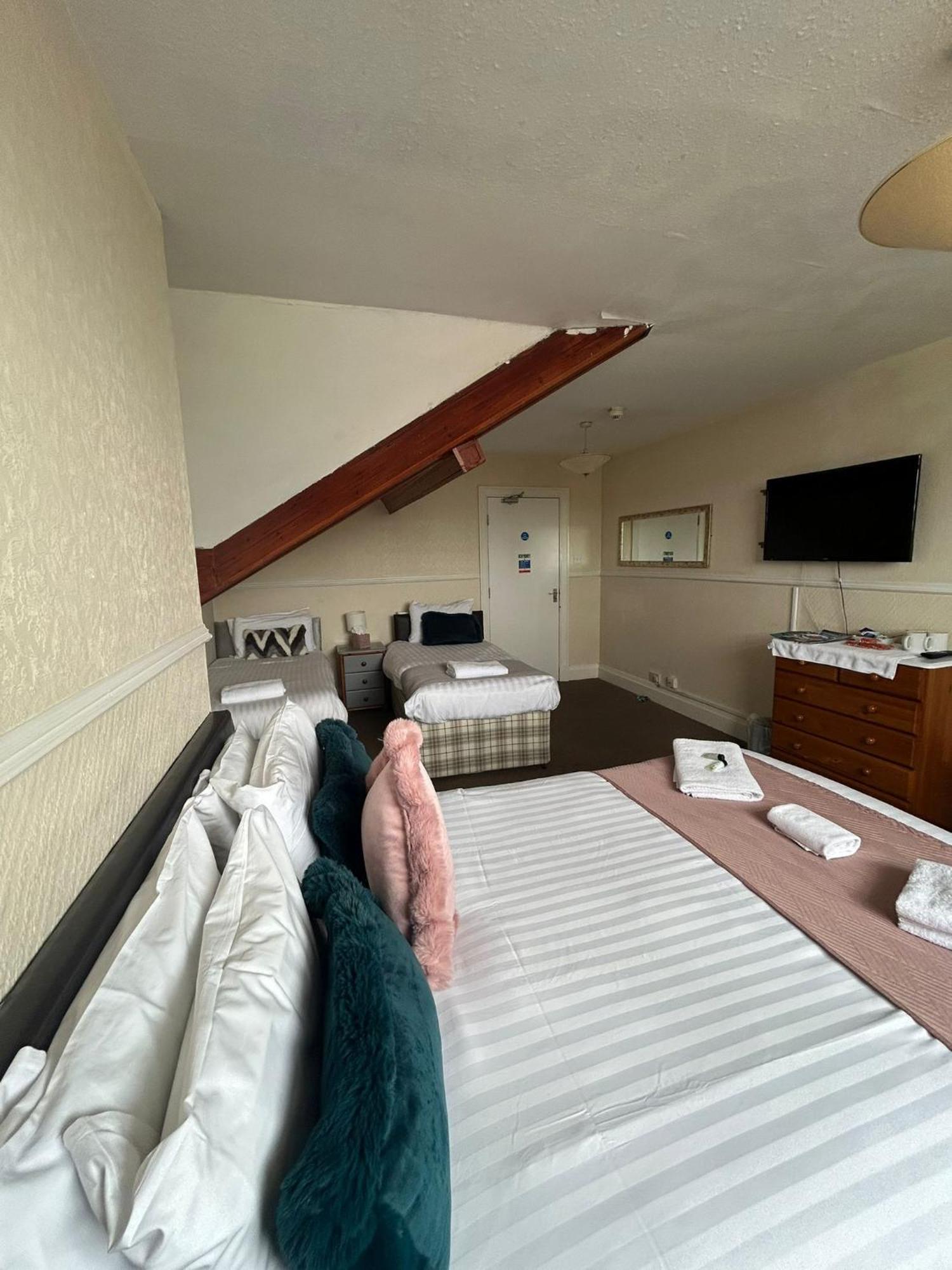 The Wheatley Hotel Doncaster Exteriör bild