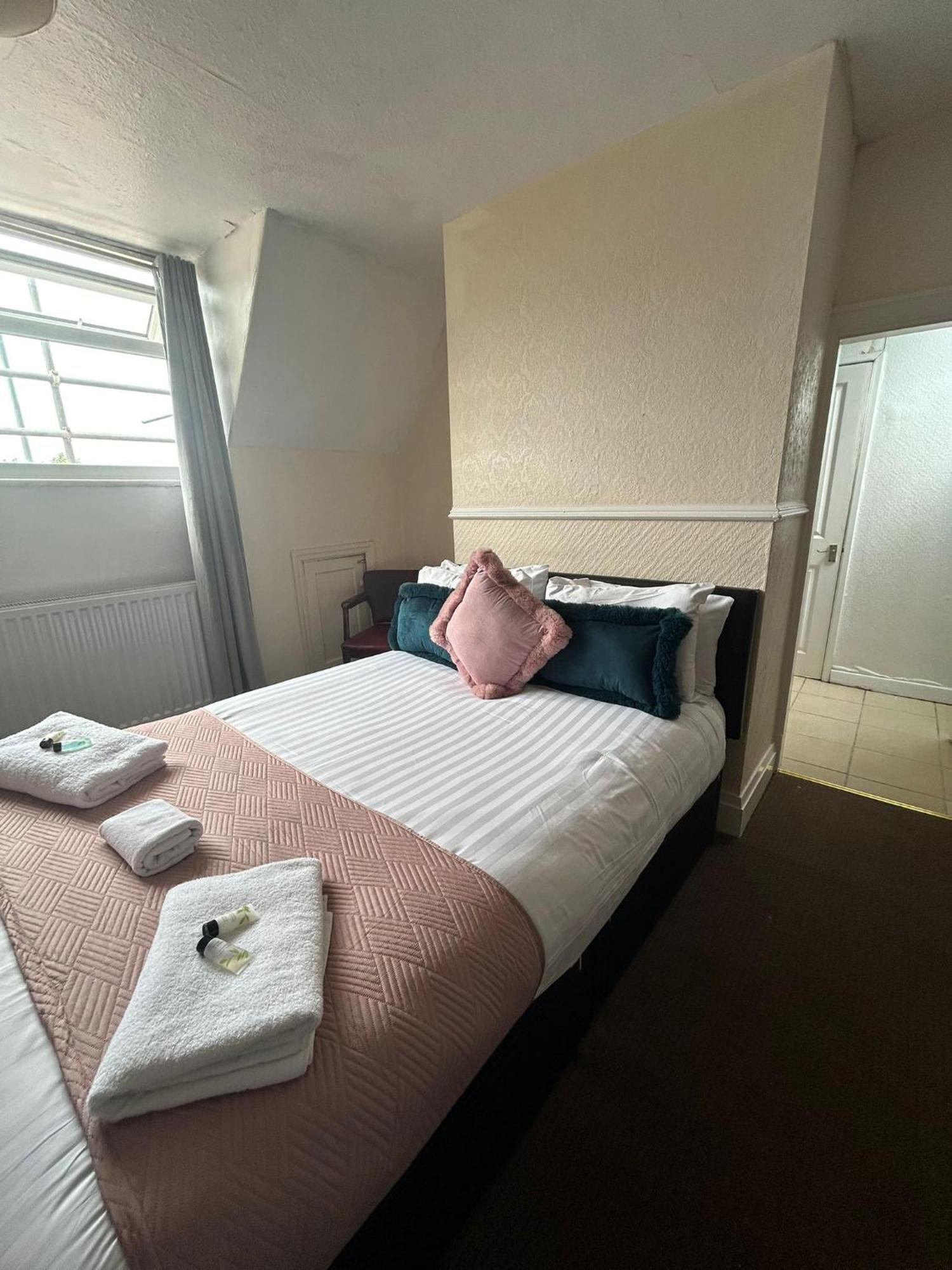 The Wheatley Hotel Doncaster Exteriör bild