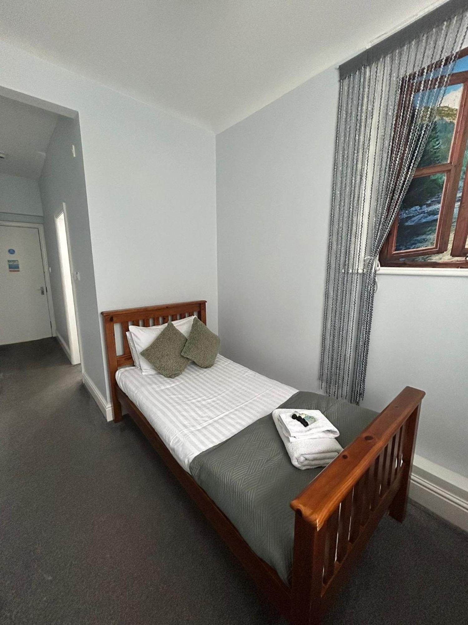 The Wheatley Hotel Doncaster Exteriör bild