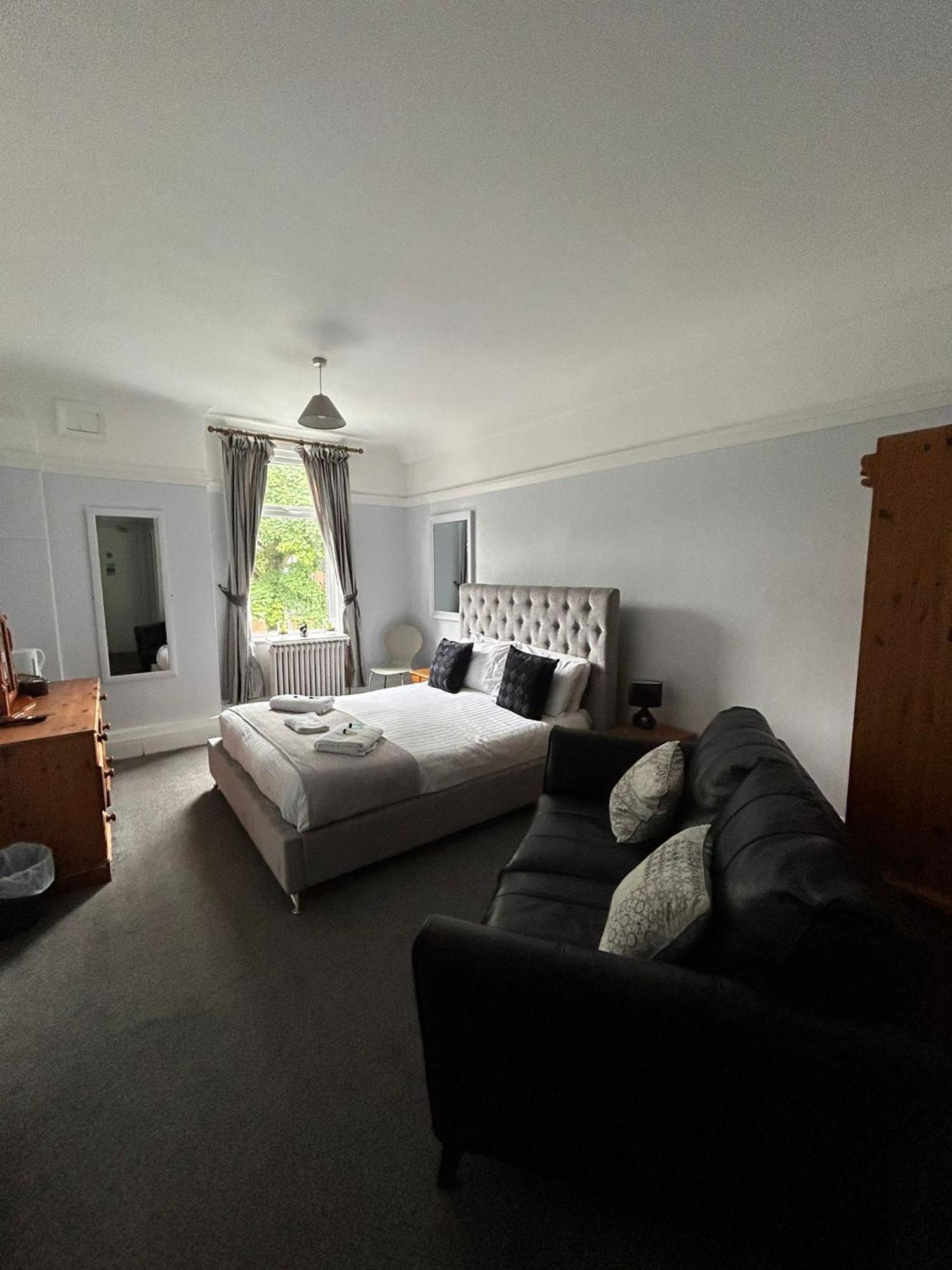 The Wheatley Hotel Doncaster Exteriör bild